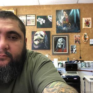 Meet your Posher, Nic